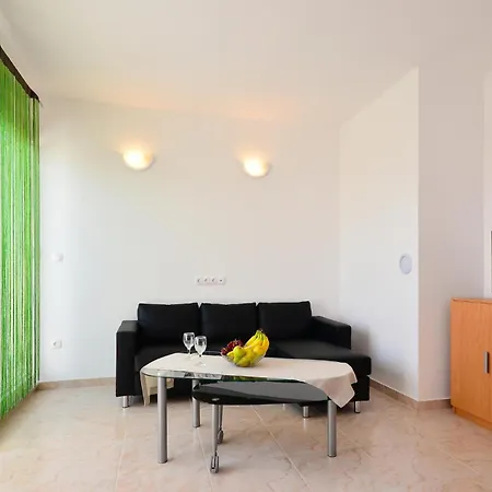 Lovely In With Wifi Нин