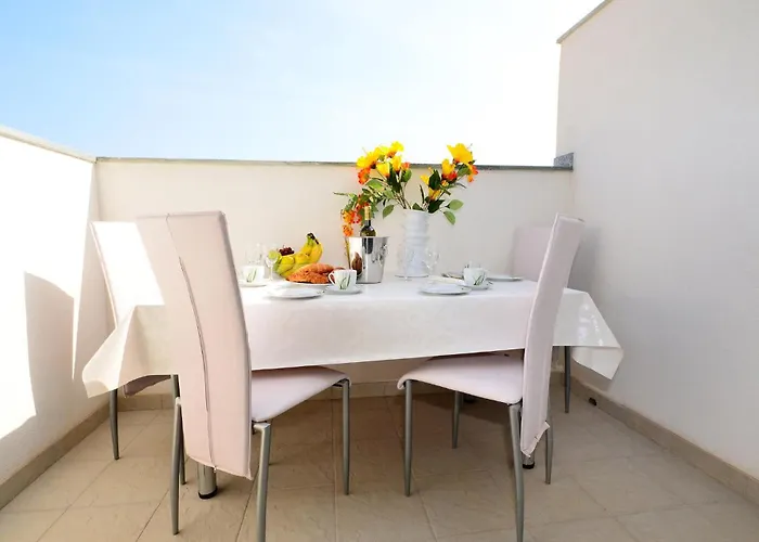 Lovely In With Wifi Нин