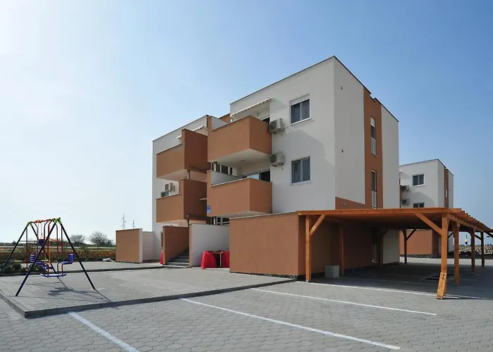 Appartement Lovely In With Wifi